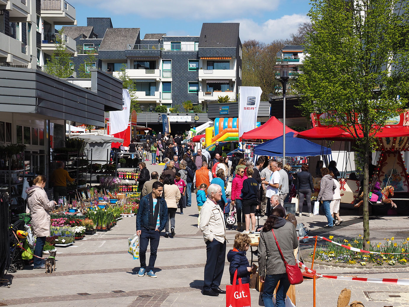Hochdahler Markt Carousel