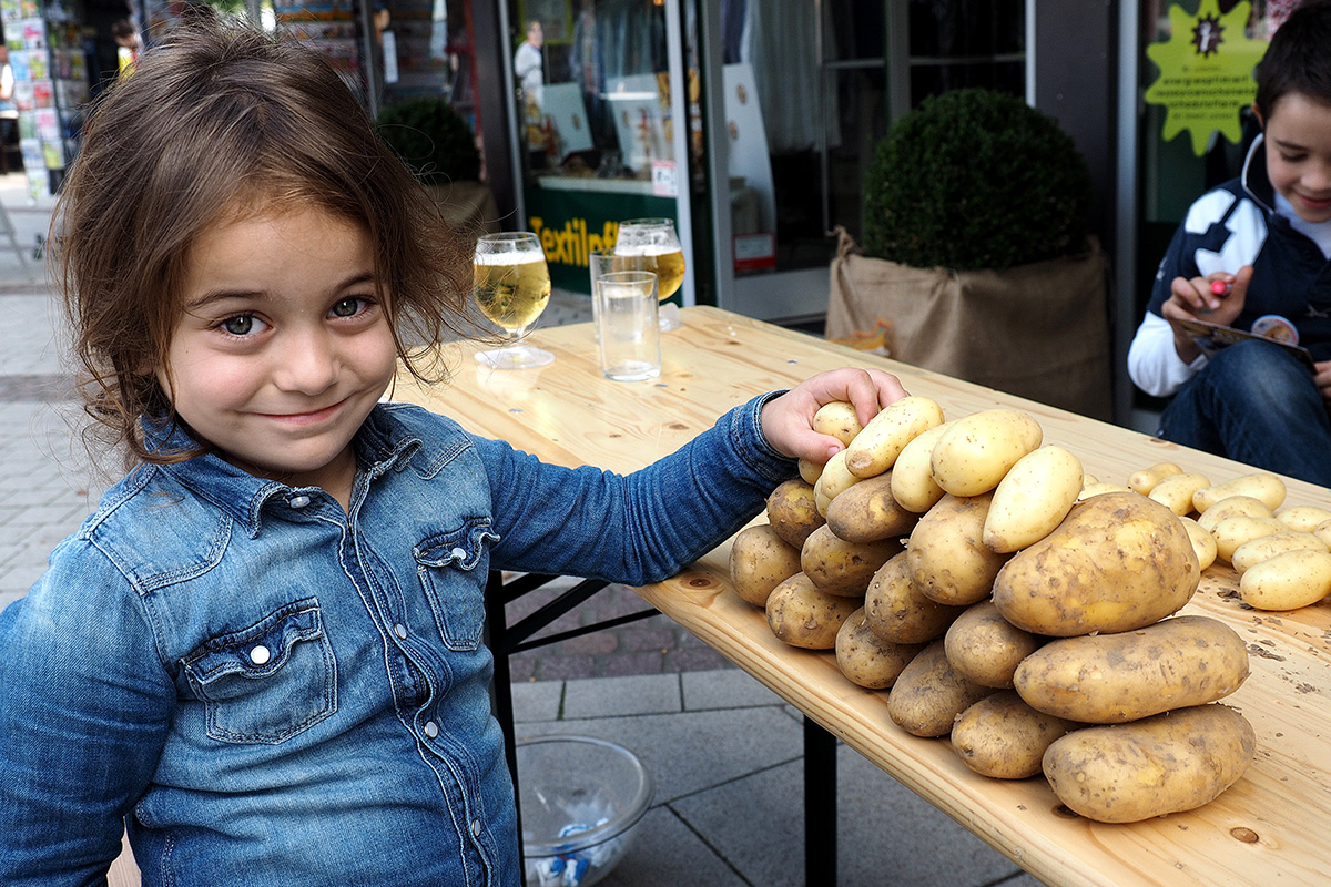 Hochdahler Markt Kinder