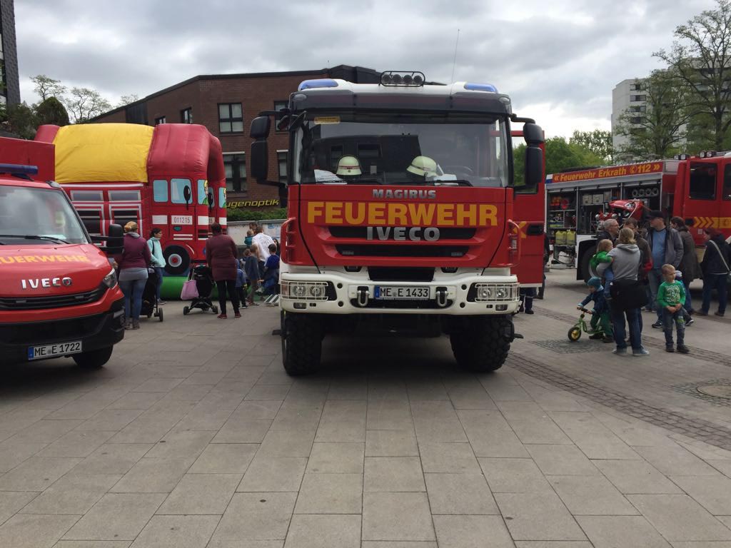 Hochdahler Markt Retter im Rampenlicht